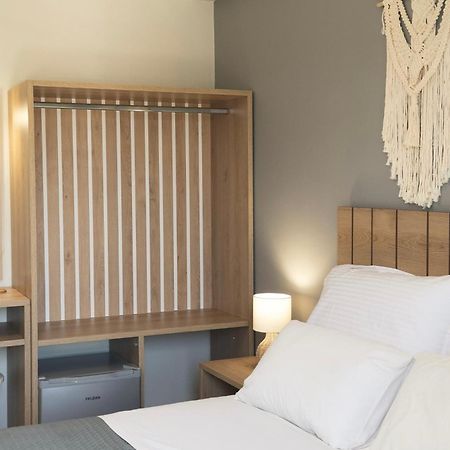 Rondo'S Hotel Химара Экстерьер фото